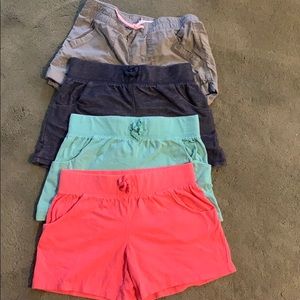 Girls size 5 shorts